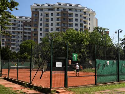 Sani Tenis Tereni 4